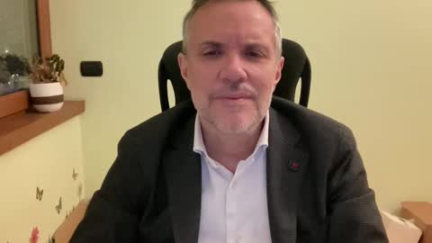 Andrew online show from December 2024 06:25:01 PM