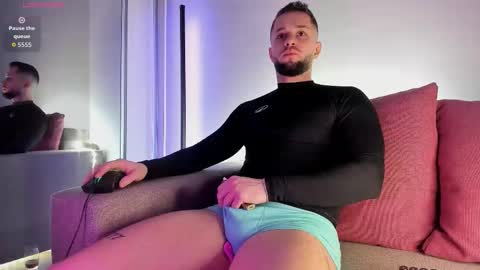 Nicholassx online show from January 2026 05:43:02 AM