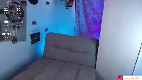 Nico online show from November 2025 06:56:02 PM