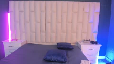 Snapshot of nick_collins20 chatting on February 2025 04:18:02 AM Nick online show from February 2025 04:18:02 AM