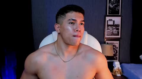 nick fenix online show from September 2025 06:27:02 AM