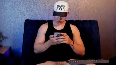 nick fenix online show from October 2025 05:30:02 AM