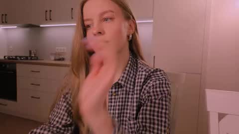 Snapshot of nickacherie chatting on February 2026 05:22:02 PM Nicka Cherie online show from February 2026 05:22:02 PM