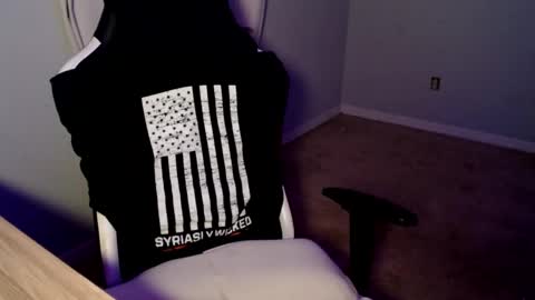 Cakedcouple  OF - Yourtattedcutie  qurlynfit online show from February 2025 05:23:01 AM