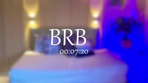 Your baby Nicol  online show from October 2025 12:34:02 PM