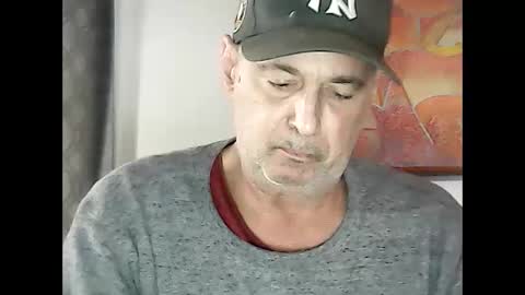 Snapshot of nickincali chatting on December 2024 04:19:01 PM nickincali online show from December 2024 04:19:01 PM