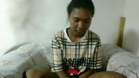nickiqqyuu online show from July 2026 12:50:02 AM