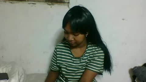 nickiqqyuu online show from July 2026 12:46:01 AM