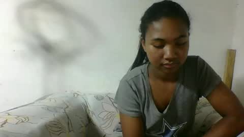 nickiqqyuu online show from July 2026 12:20:02 PM