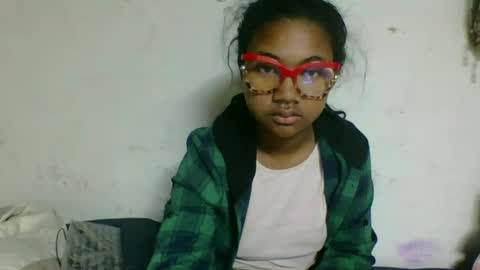 nickiqqyuu online show from July 2026 12:16:01 AM