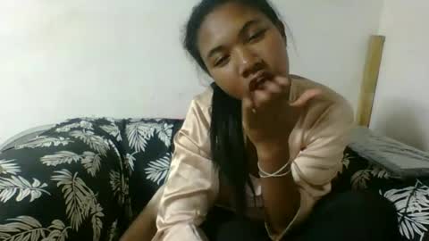 nickiqqyuu online show from July 2026 01:07:01 PM