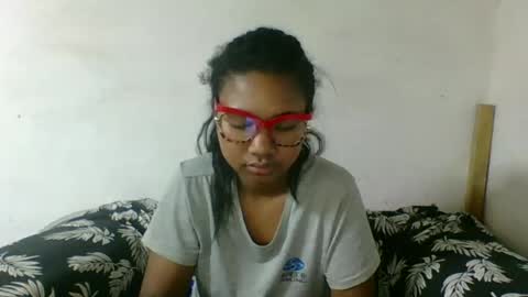 nickiqqyuu online show from July 2026 07:50:02 AM