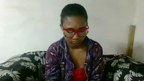 nickiqqyuu online show from July 2026 12:36:02 PM