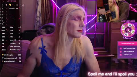 Snapshot of nicktu52 chatting on December 2024 04:28:02 AM nicktuuk online show from December 2024 04:28:02 AM