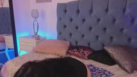 nicky_as online show from February 2026 07:20:01 AM