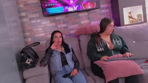 nicky_as online show from July 2026 08:04:01 PM