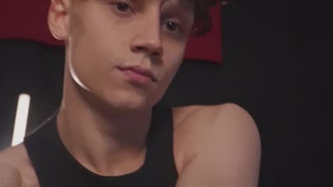 Snapshot of nicky_neal chatting on September 2025 08:57:02 PM Nicky Neal online show from September 2025 08:57:02 PM