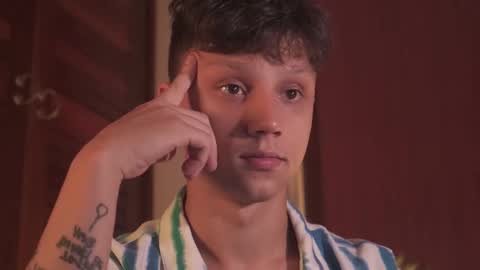 Snapshot of nicky_neal chatting on November 2025 12:49:01 PM Nicky Neal online show from November 2025 12:49:01 PM