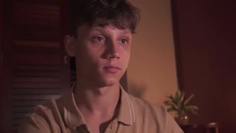 Snapshot of nicky_neal chatting on December 2025 01:48:02 AM Nicky Neal online show from December 2025 01:48:02 AM