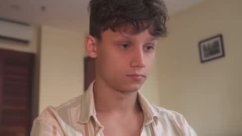 Snapshot of nicky_neal chatting on December 2025 02:39:02 AM Nicky Neal online show from December 2025 02:39:02 AM