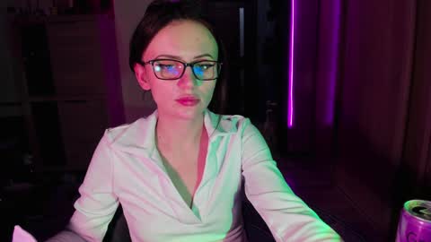 Snapshot of nicky_weekends chatting on January 2025 01:30:01 AM Nicky Weekends online show from January 2025 01:30:01 AM