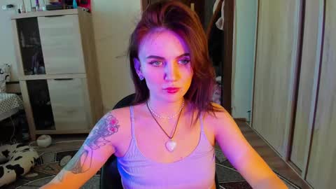 Snapshot of nicky_weekends chatting on February 2025 10:26:02 AM Nicky Weekends online show from February 2025 10:26:02 AM