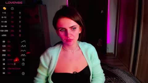 Snapshot of nicky_weekends chatting on February 2025 01:05:01 AM Nicky Weekends online show from February 2025 01:05:01 AM