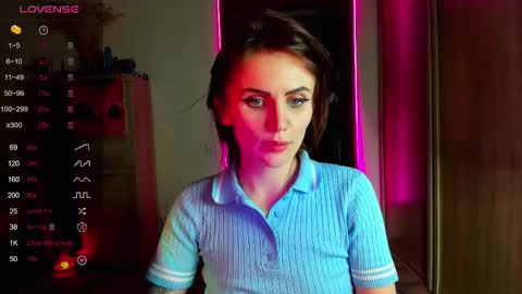 Snapshot of nicky_weekends chatting on March 2025 03:43:02 AM Nicky Weekends online show from March 2025 03:43:02 AM