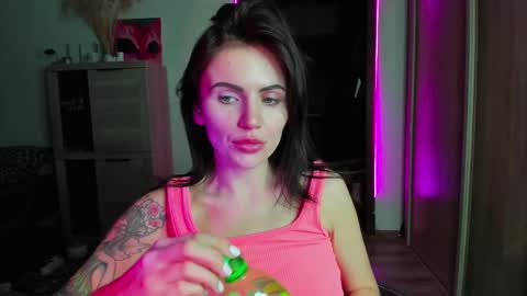 Snapshot of nicky_weekends chatting on March 2025 11:12:01 PM Nicky Weekends online show from March 2025 11:12:01 PM