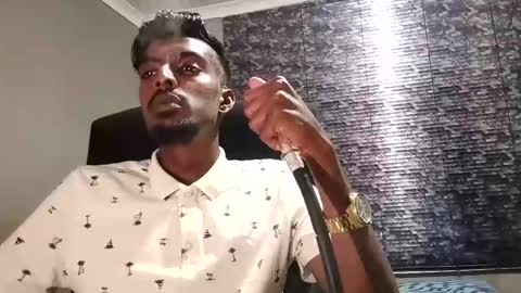 Snapshot of nickyle63 chatting on February 2025 06:56:02 PM james online show from February 2025 06:56:02 PM