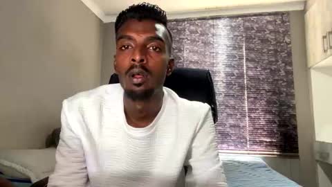 Snapshot of nickyle63 chatting on February 2026 08:46:01 AM james online show from February 2026 08:46:01 AM