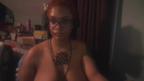nickythehawtie online show from March 2026 12:01:02 AM