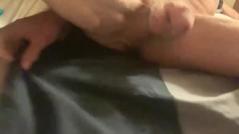 Snapshot of nickzoos3 chatting on December 2025 08:33:01 AM Nick Zoos online show from December 2025 08:33:01 AM