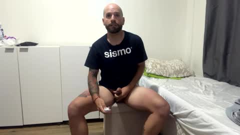 Snapshot of nico202095 chatting on January 2025 03:07:01 AM nicolas online show from January 2025 03:07:01 AM