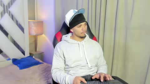 Snapshot of nico_blaze7 chatting on November 2025 07:38:01 PM nico_blaze7 online show from November 2025 07:38:01 PM