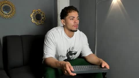 Snapshot of nico_blaze7 chatting on December 2025 12:33:02 PM nico_blaze7 online show from December 2025 12:33:02 PM