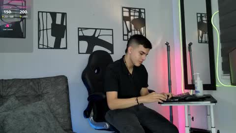 Nico online show from March 2026 10:48:02 AM