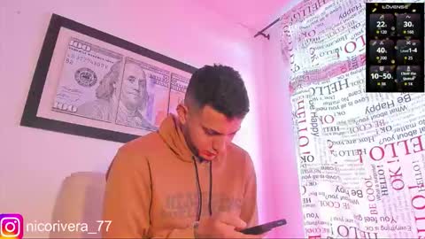 Nicolas online show from December 2025 12:10:01 PM