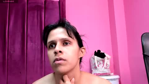 Snapshot of nicohillx chatting on July 2026 08:33:01 PM nicohillx online show from July 2026 08:33:01 PM