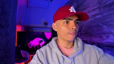 Snapshot of nicokingg_ chatting on April 2026 01:15:02 PM Nico King online show from April 2026 01:15:02 PM