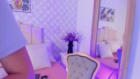 Snapshot of nicol_89 chatting on February 2026 11:37:02 AM Nicol online show from February 2026 11:37:02 AM