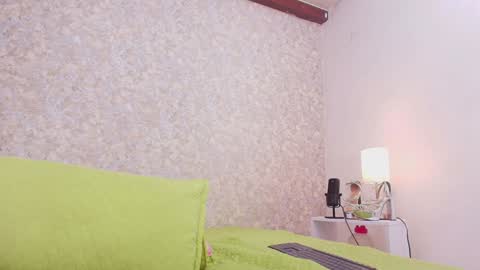 Snapshot of nicol_ferrer chatting on January 2025 07:24:01 PM Nicol online show from January 2025 07:24:01 PM