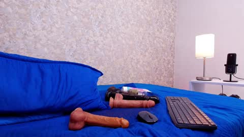 Snapshot of nicol_ferrer chatting on February 2025 01:22:01 AM Nicol online show from February 2025 01:22:01 AM