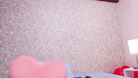 Snapshot of nicol_ferrer chatting on February 2025 10:50:01 PM Nicol online show from February 2025 10:50:01 PM