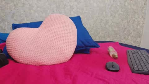 Snapshot of nicol_ferrer chatting on March 2025 10:20:02 PM Nicol online show from March 2025 10:20:02 PM