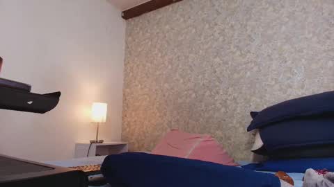 Snapshot of nicol_ferrer chatting on September 2025 07:26:02 PM Nicol online show from September 2025 07:26:02 PM