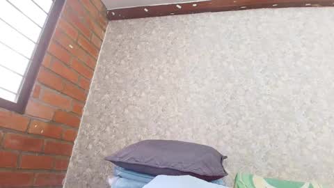 Snapshot of nicol_ferrer chatting on October 2025 08:17:02 PM Nicol online show from October 2025 08:17:02 PM