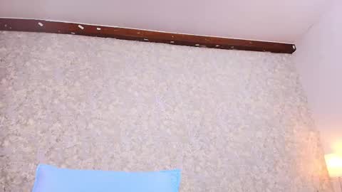 Snapshot of nicol_ferrer chatting on October 2025 07:26:02 PM Nicol online show from October 2025 07:26:02 PM