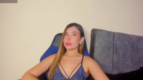 Nicol Gw online show from March 2025 09:15:01 PM