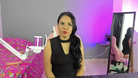 Nicol sanchez online show from February 2025 09:47:02 AM